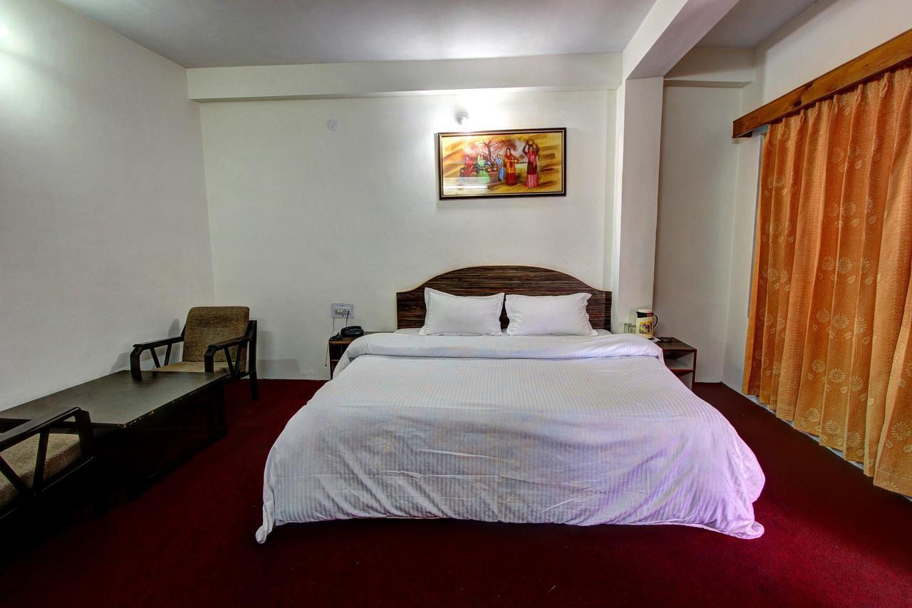 Hotel Monarch Residency Manāli Esterno foto